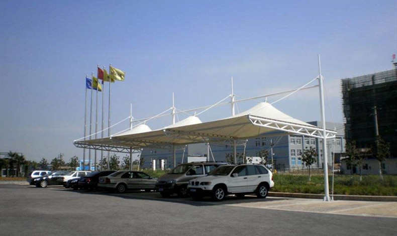 膜結構汽車棚的優勢.jpg