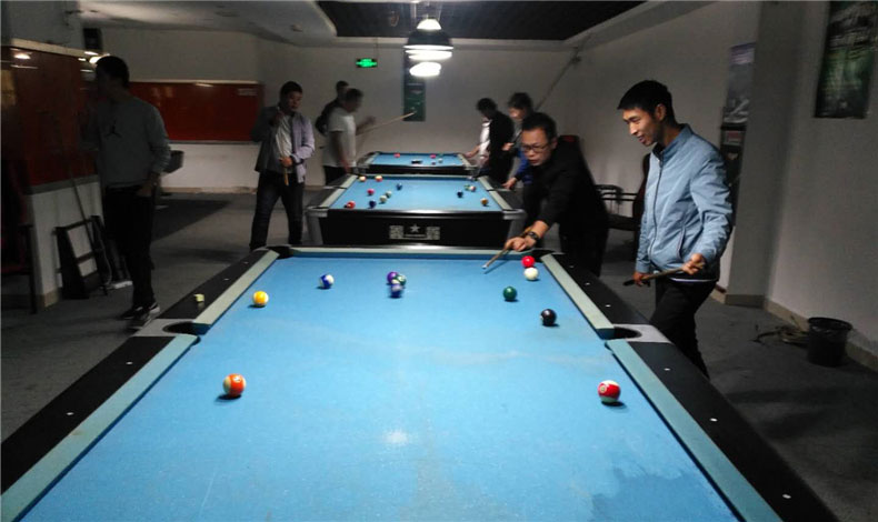 至尊卡爾第十屆全國銷售頒獎(jiǎng)大會(huì)