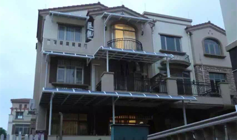 哪種遮陽(yáng)棚面料遮陽(yáng)效果更好？