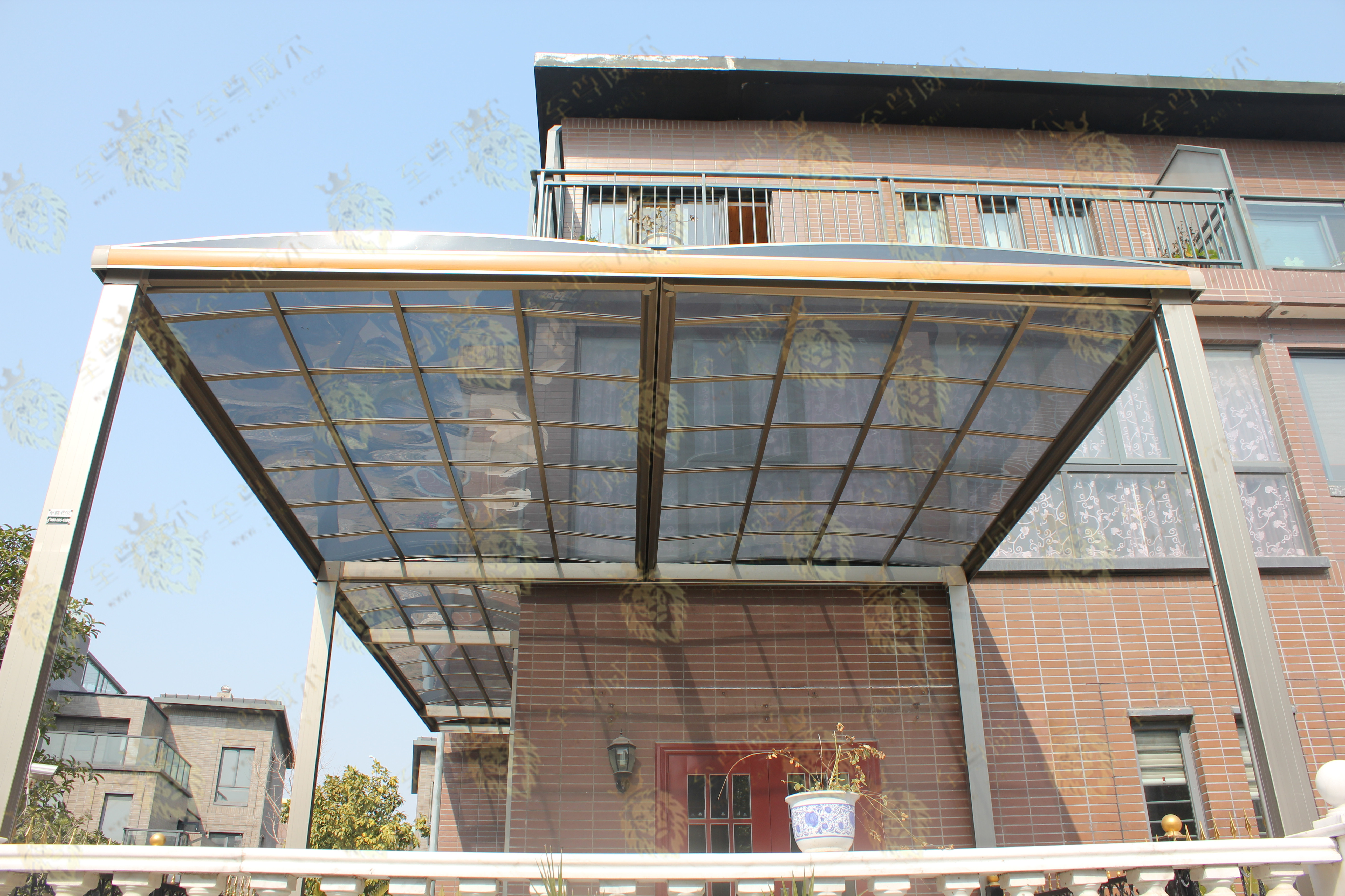 還在想用什么材質的雨棚好？用過這種材質的都說好