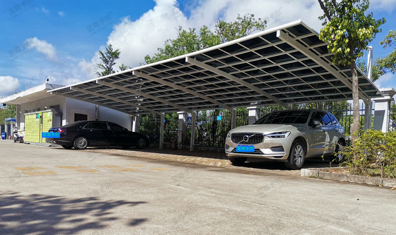 誰(shuí)知道停車車棚哪種好？停車棚廠家親自下場(chǎng)指導(dǎo)