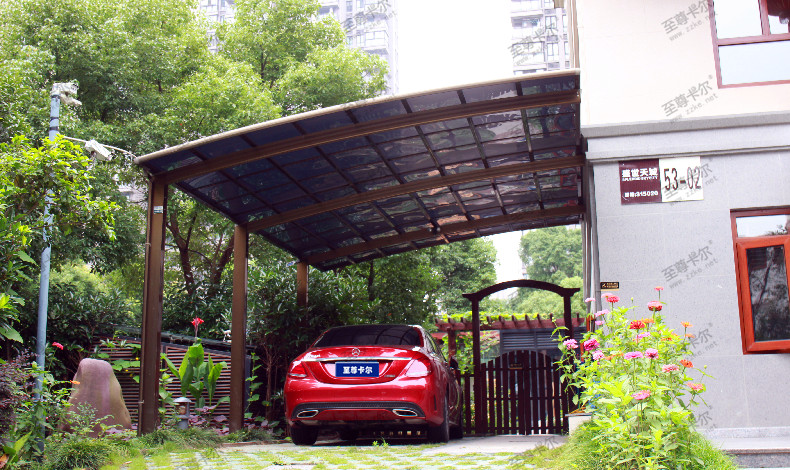 如何挑選一款優質車棚？知道它一招幫你搞定！