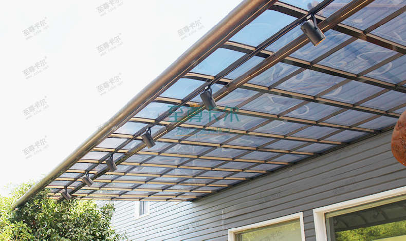 耐力板雨棚只會安裝在門窗上？這些地方也能安裝