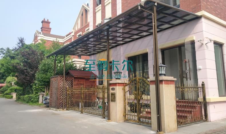 雨棚材料哪種最耐用？雨棚價格多少錢一平？