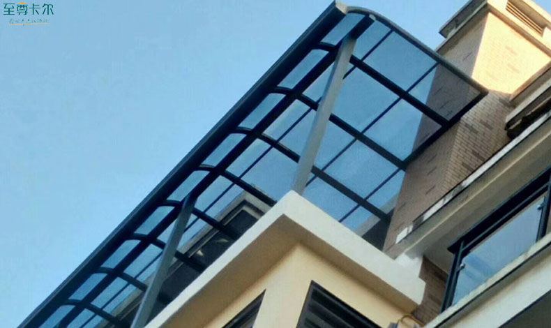 岳陽雨棚廠家？耐力板雨棚廠家聯(lián)系電話？